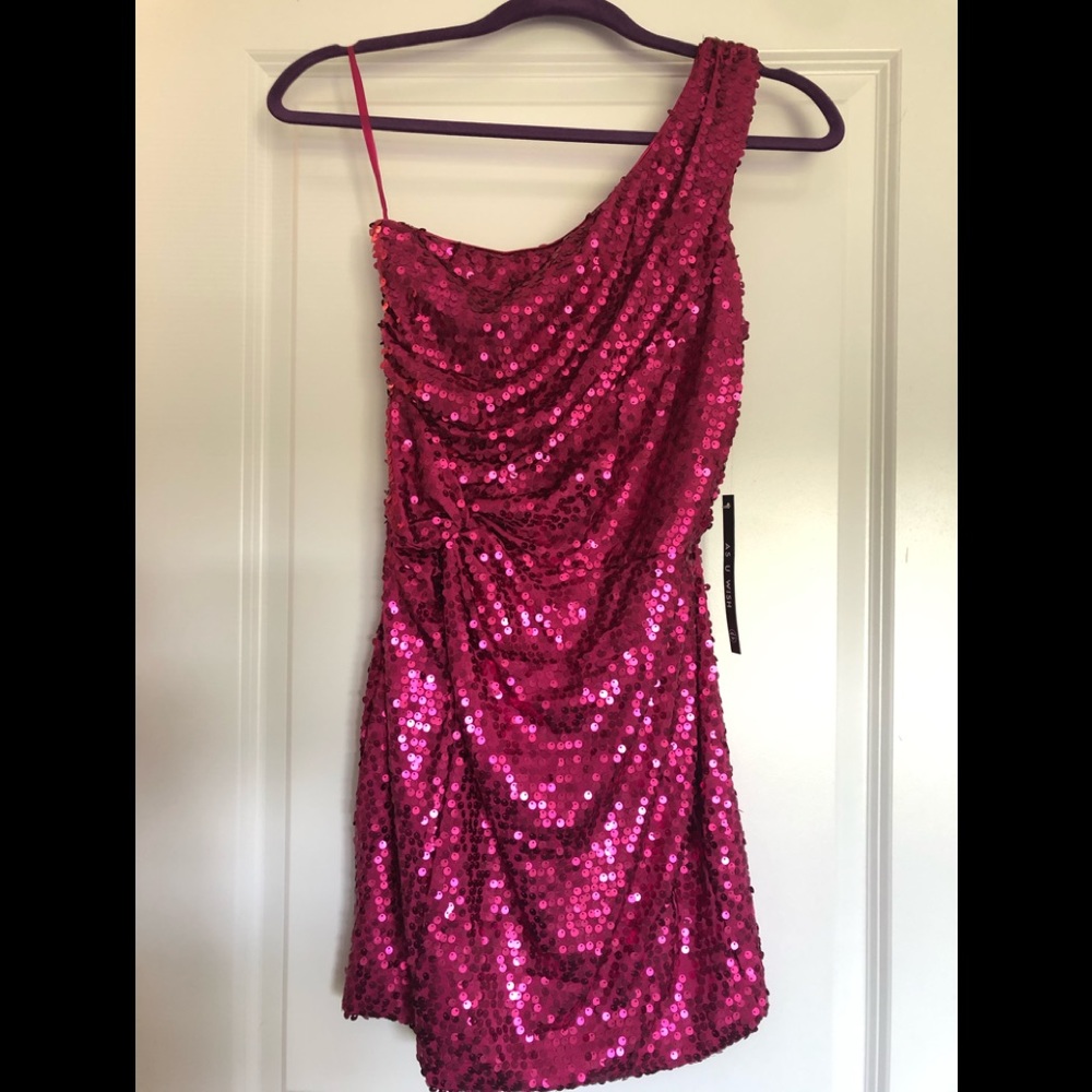 Dress - NWT - size: small